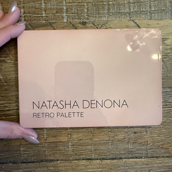 Natasha Denona Retro Eyeshadow Palette NIB - Picture 4 of 5